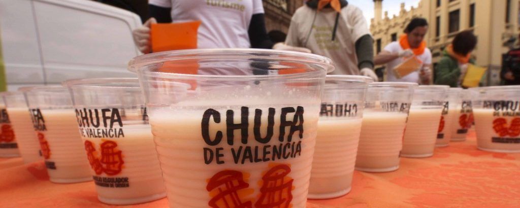 horchata y zumo de naranja gratis. Top Valencia